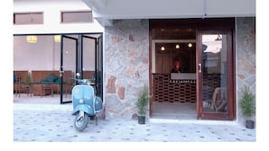 Front of property - Hinggil Homestay Syariah (Yogyakarta)