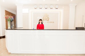 Reception - Pusan Ha Long Hotel (Bai Chay)