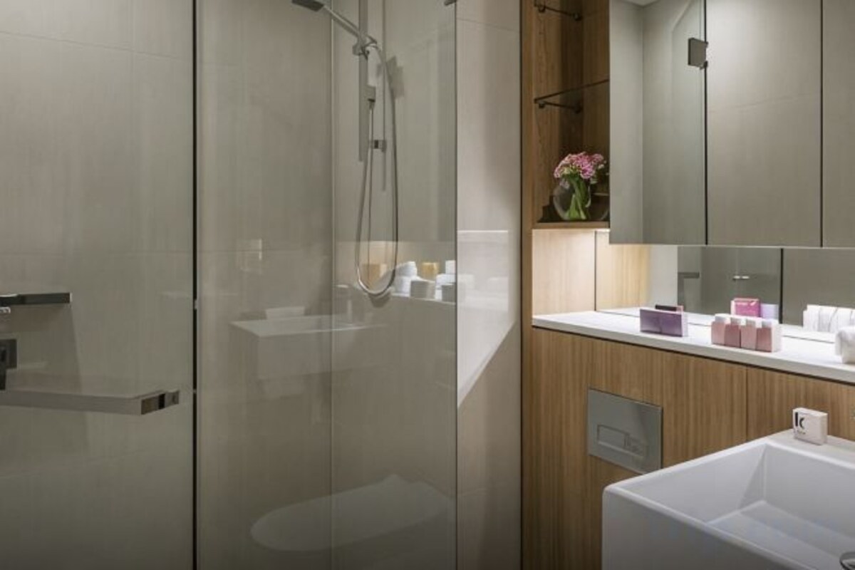 Deluxe Studio Suite