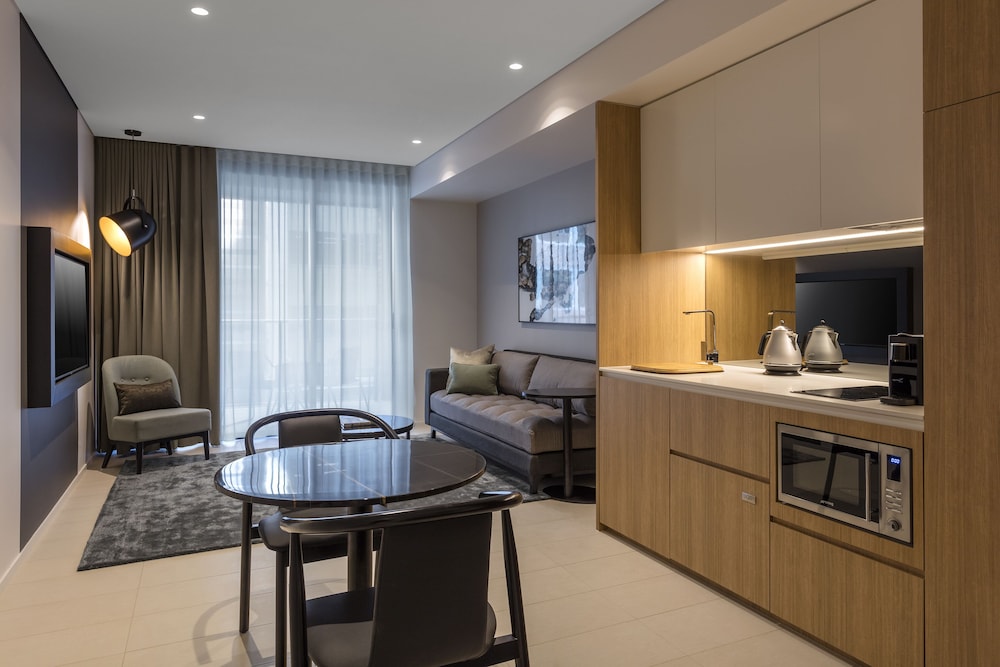 SKYE Suites Sydney photo 8