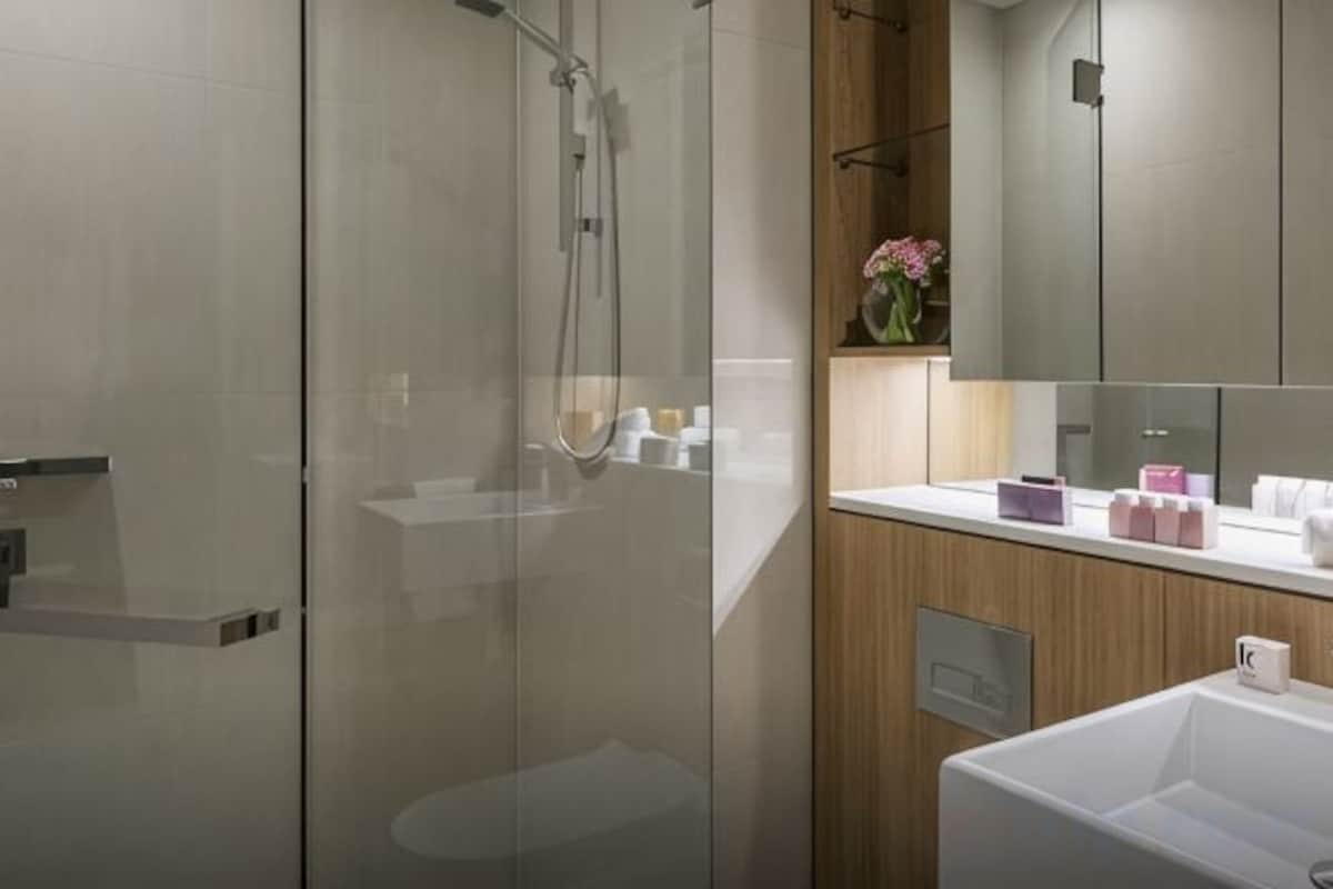 Deluxe Studio Suite