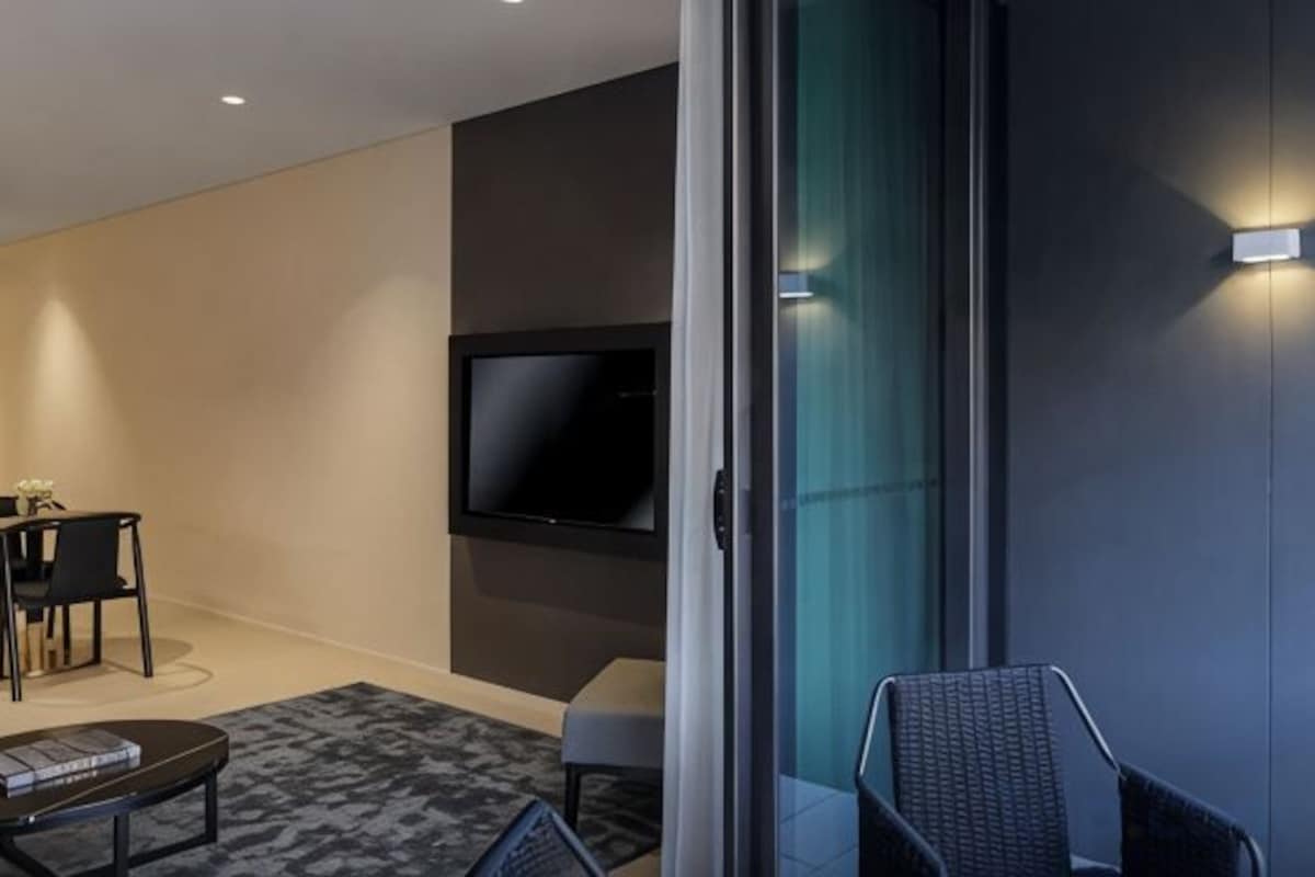 Executive Studio Suite