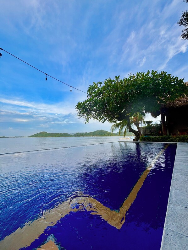 Bungalow Deluxe - havsutsikt | Balkong