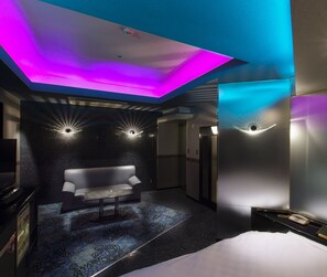 Deluxe Suite, 1 Bedroom, Sauna | 1 bedroom, free WiFi, bed sheets - HOTEL G7 - Adults Only (Tokyo)