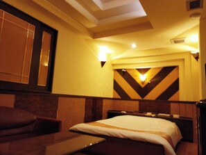 Basic Room, 1 Bedroom, Refrigerator & Microwave