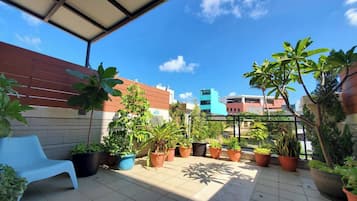 Phòng 4 Deluxe, nhiều giường, bồn tắm | 1 phòng ngủ, chăn bông, màn/rèm cản sáng