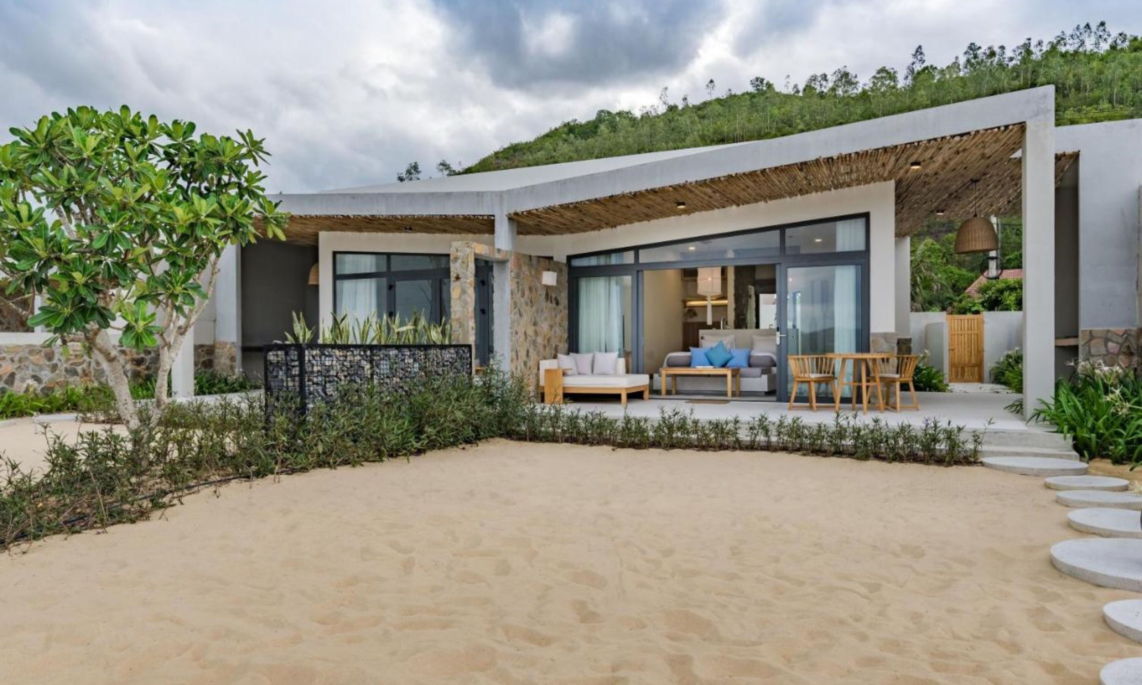 Villa (Beachfront) | Terraza o patio