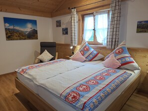 2 Schlafzimmer, Internetzugang, Bettwäsche