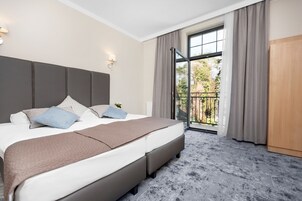 Ropa de cama hipoalergénica y minibar