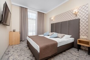Standard Double Room | Hypo-allergenic bedding, minibar, in-room safe, desk - Villa Grand Solis (Swinoujscie)