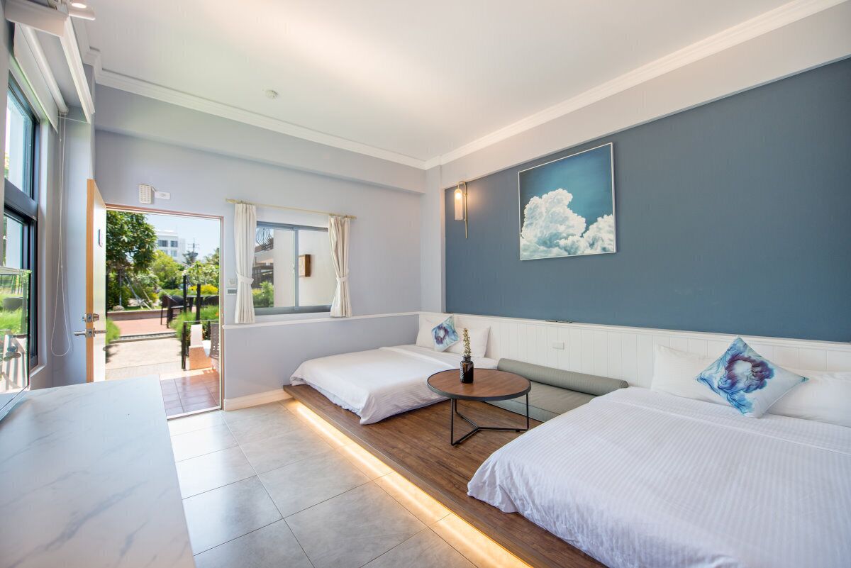 standard quadruple room | desk, rollaway beds, free wifi