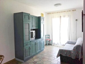 Apartment, 2 Schlafzimmer | Wohnbereich