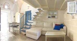 Apartment, 1 Schlafzimmer | Wohnbereich | Fernseher