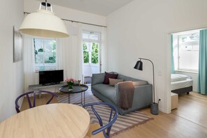 Imagen sin descripción, 4 de 21, botón