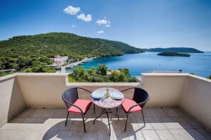 Apartment, Sea View (AP 1) | Terrace/patio