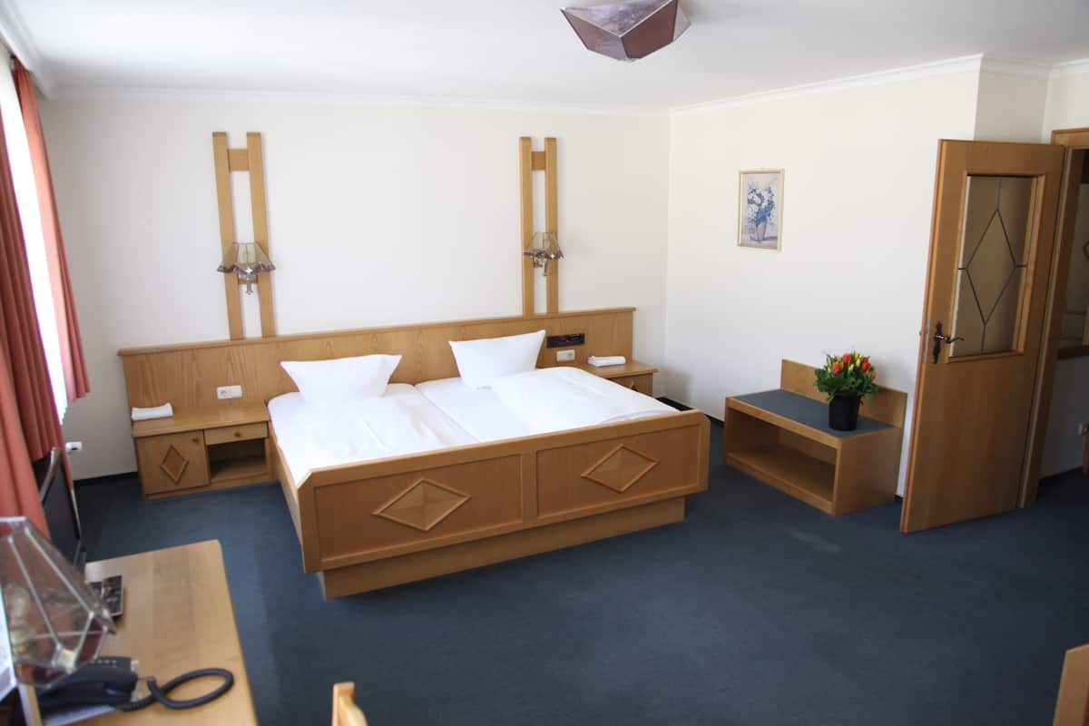 Comfort-Dreibettzimmer