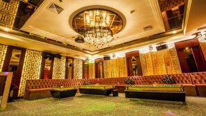 Karaoke room - Imperial Palace Hotel (Chengde)