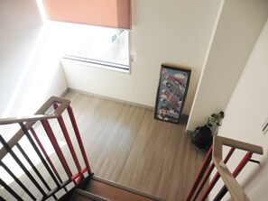 Staircase - Locanda Kyoto Shijo Omiya - Hostel (Kyoto)