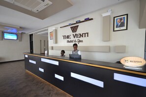 Reception - The Venti Hotel & Spa (Kampala)