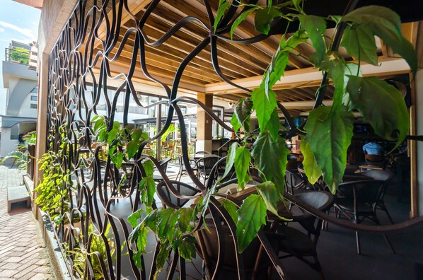 Bar (on property) - The Venti Hotel & Spa (Kampala)