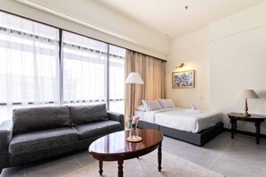 City Room | 1 bedroom, desk, iron/ironing board, free WiFi