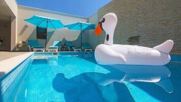 Piscina a l'aire lliure
