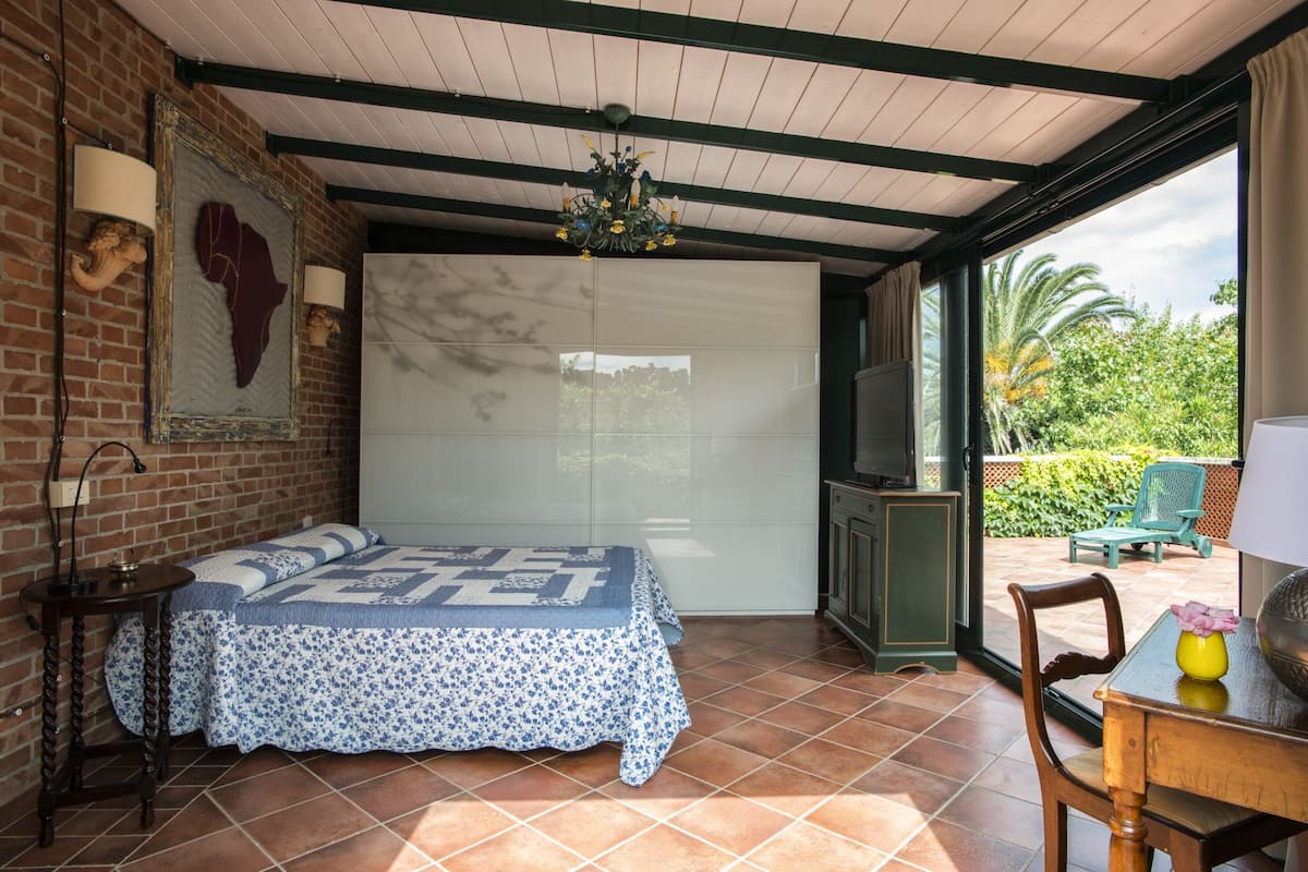 Bungalow, terras, uitzicht op zee | 1 slaapkamer, een kluis op de kamer, gratis wifi, beddengoed
