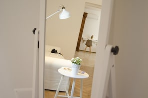 Habitación Premium | Escritorio, sistema de insonorización, cunas gratuitas y wifi gratis