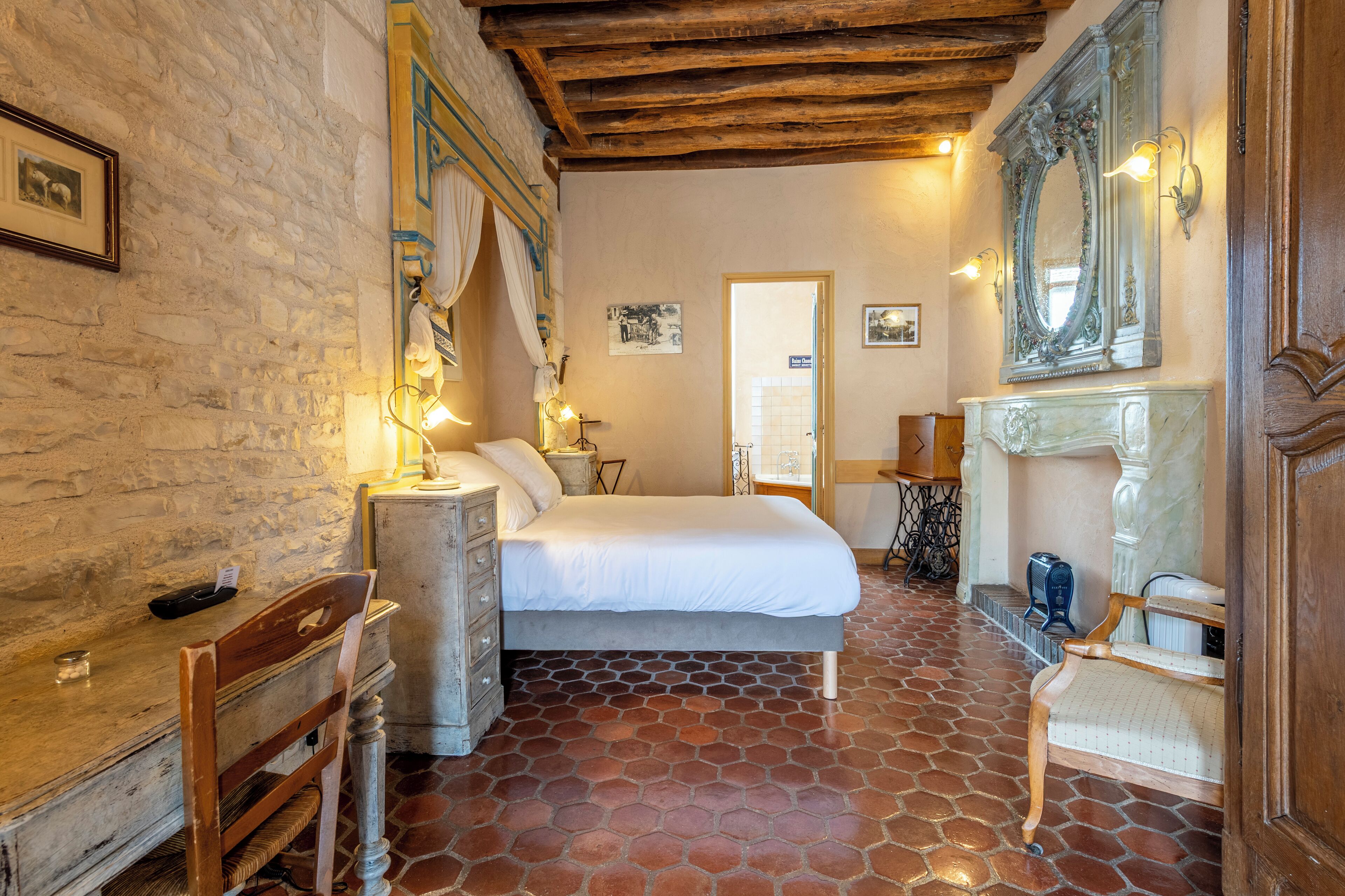 le maquignon room | 1 bedroom, premium bedding, individually decorated