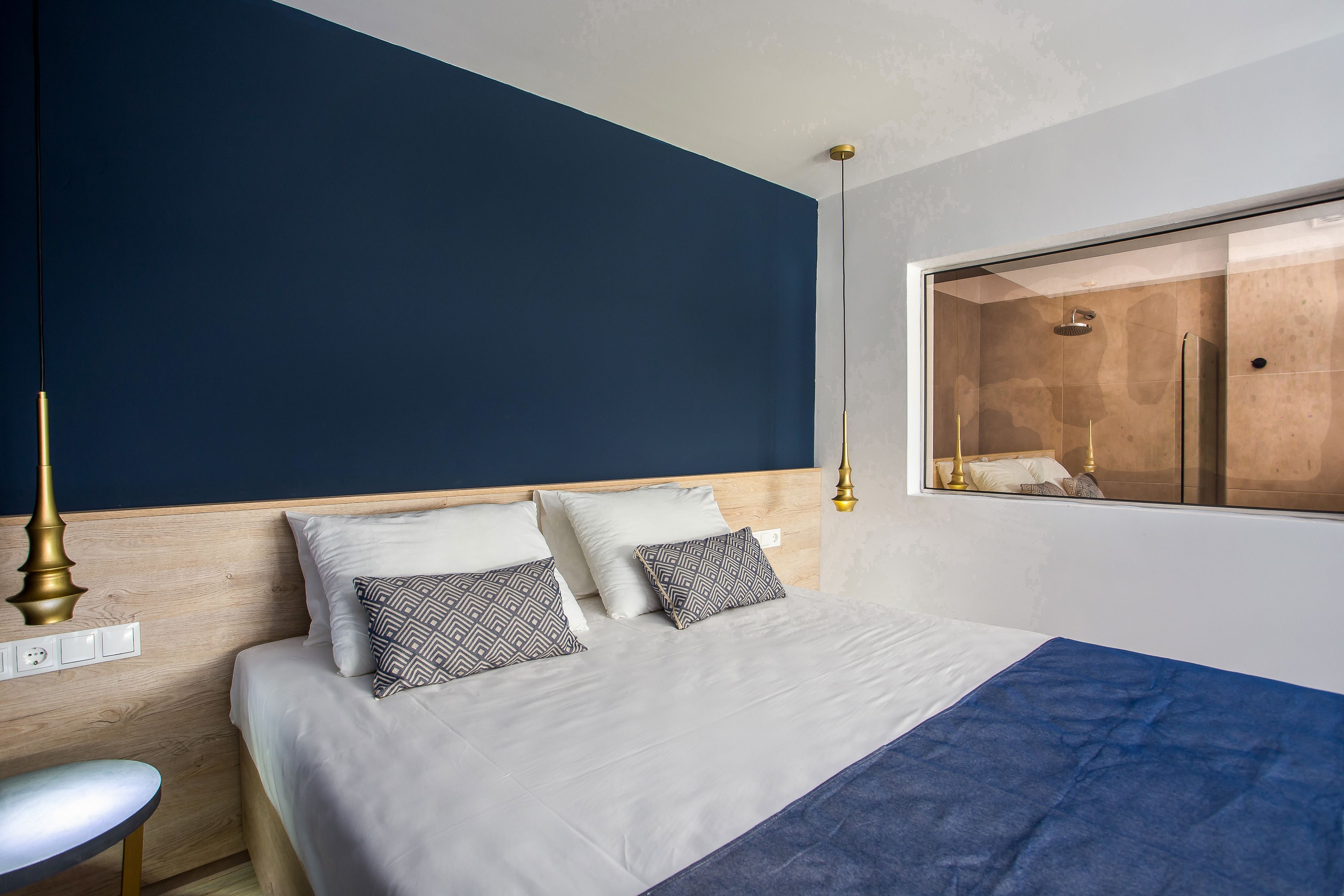 family room, garden view | in-room safe, desk, blackout curtains, soundproofing