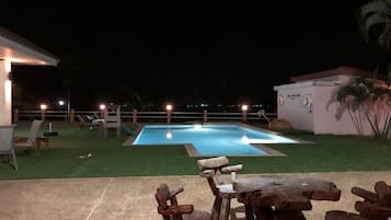 บริเวณภายนอก