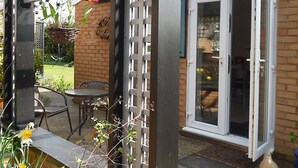 Unclassified image, 3 of 20, button - The Villa Holiday Cottage (Neston)