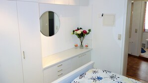 Căn hộ phong cách cổ điển | 1 phòng ngủ, bộ đồ giường cao cấp, két bảo mật tại phòng 