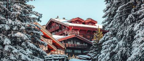 Fachada da propriedade