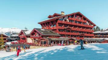 واجهة المنشأة