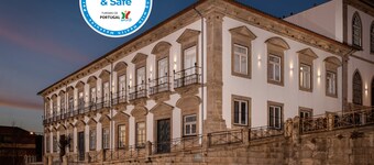 Condes de Azevedo Palace