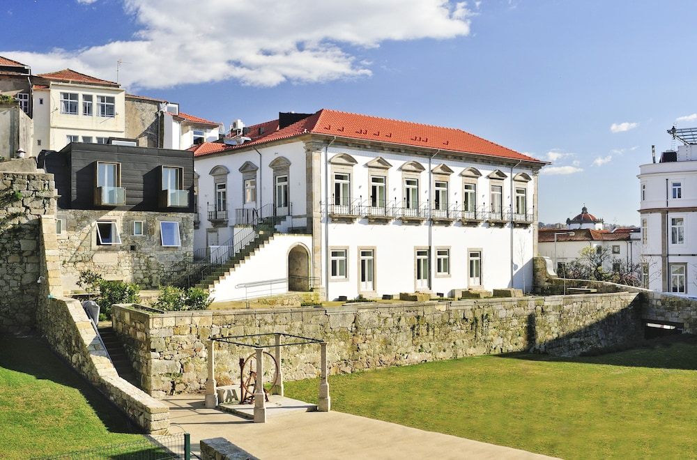 Condes de Azevedo Palace — Porto