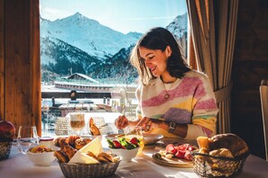 Tägliches inbegriffenes Frühstücksbuffet