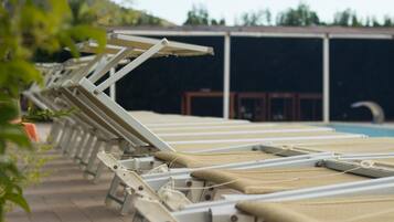 Außenpool (je nach Saison geöffnet)