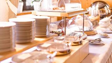 Tägliches inbegriffenes Frühstücksbuffet