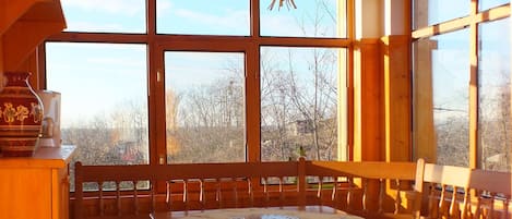 Maison, vue vignoble | Restauration dans la chambre