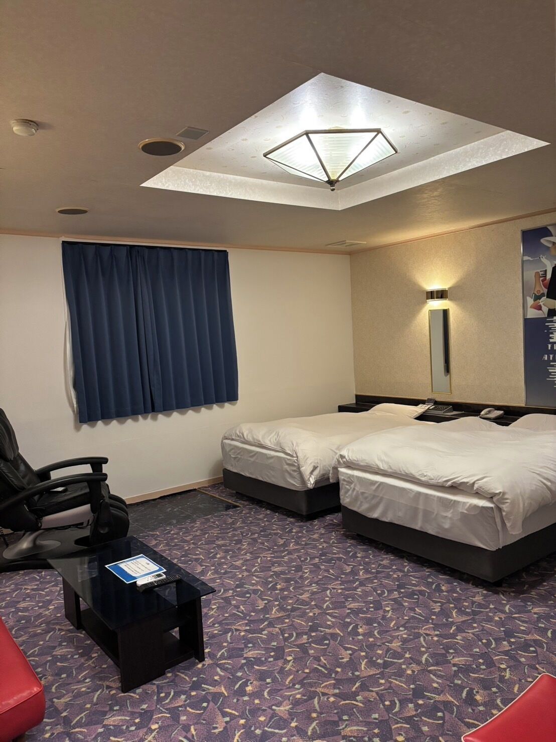 Chambre avec lits jumeaux | Minibar, Wi-Fi gratuit, draps fournis