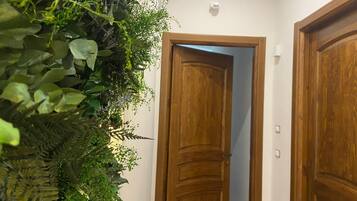 Family Room (Terra) | 1 bedroom, premium bedding, minibar, in-room safe