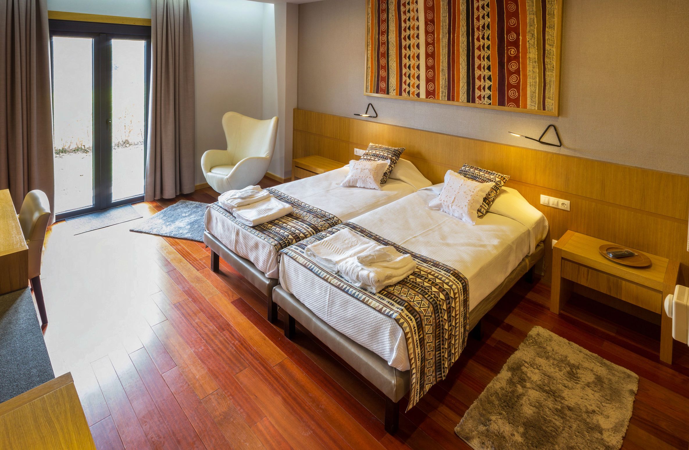 Kamar Double atau Twin Standar | 1 kamar tidur, seprai premium, minibar, dan brankas