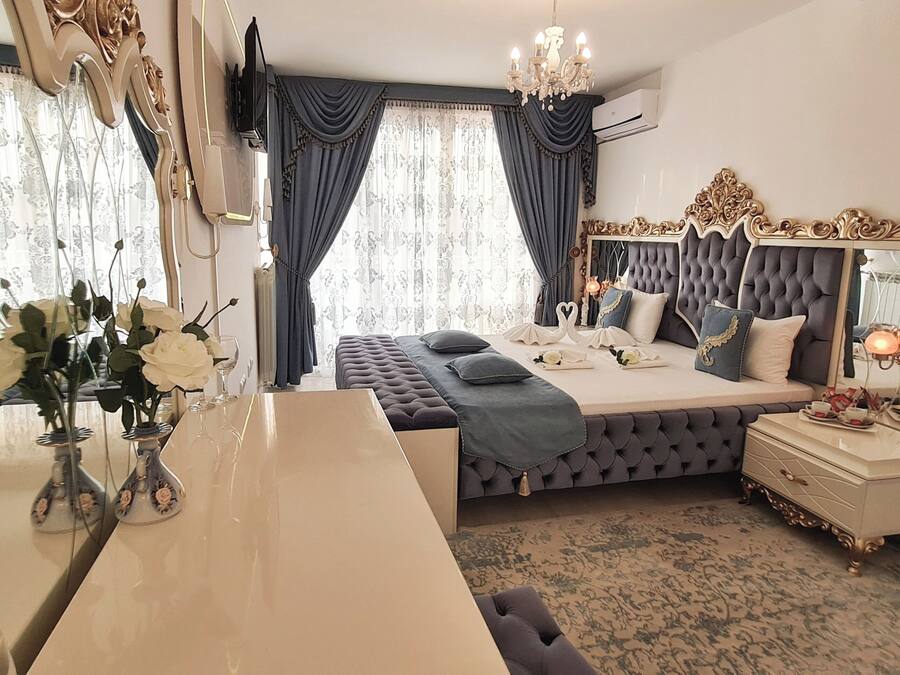 1 soverom, safe på rommet, strykejern/-brett og barnesenger (inkludert)