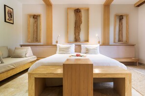 Coffres-forts dans les chambres, bureau, Wi-Fi gratuit, draps fournis