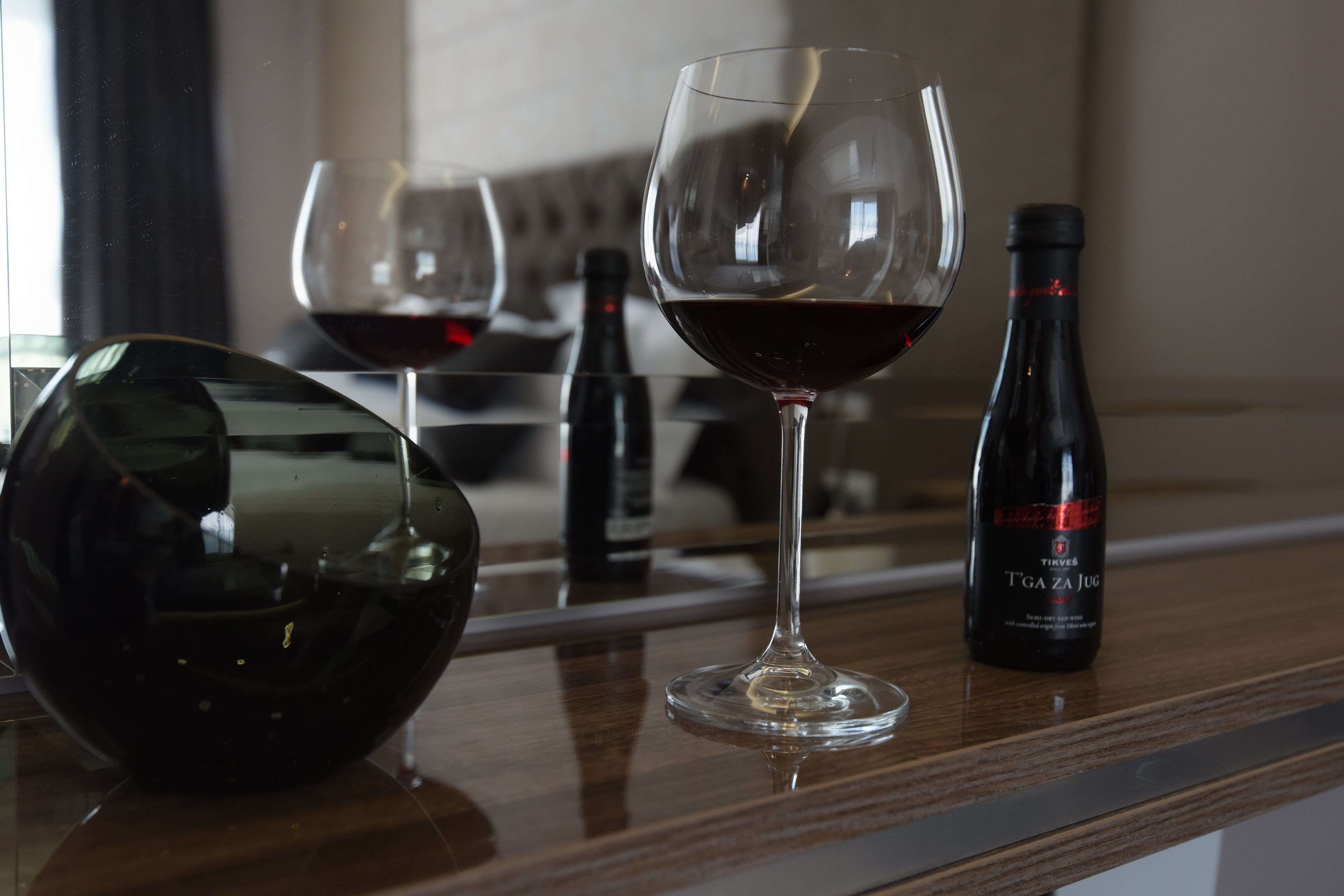 standard twin room | premium bedding, minibar, in-room safe, laptop workspace