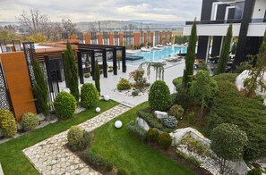 Exterior - Hotel Mirror Skopje (Petrovec)