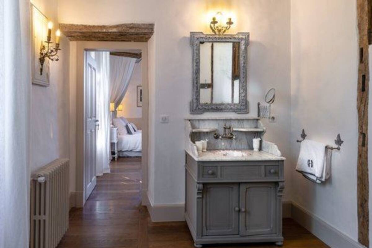 Double Room (Jeanne de Montfort)