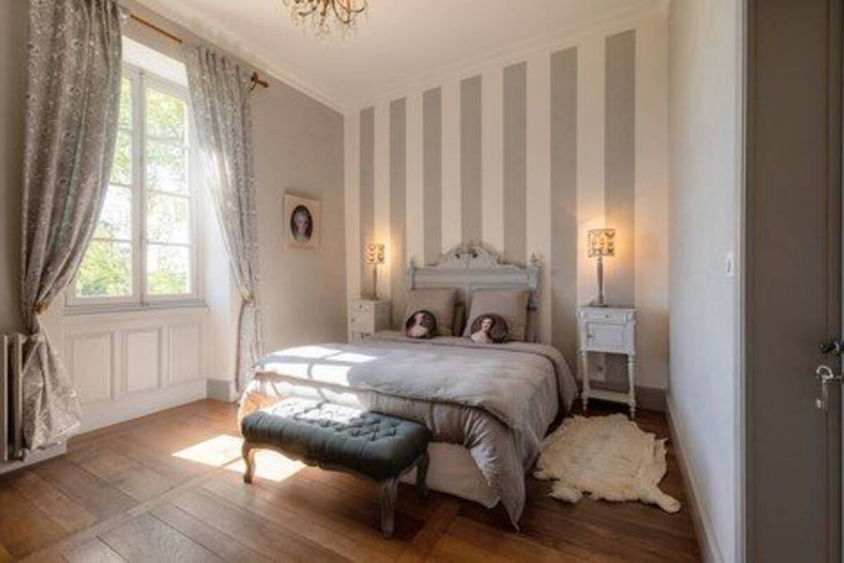 Suite (Adélaïde d'Orléans)